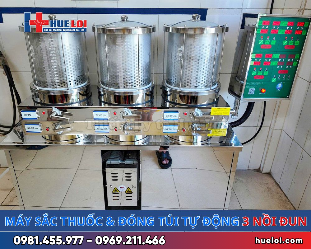 Máy sắc thuốc đóng túi tự động 3 nồi đun YJC20/3+1 - mặt trước