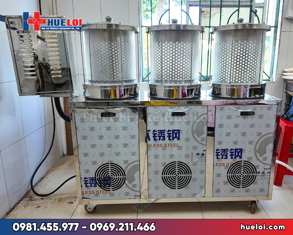 Máy sắc thuốc đóng túi tự động 3 nồi đun YJC20/3+1 - mặt sau