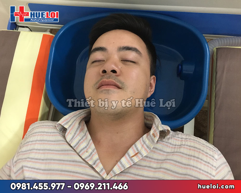 giường bệnh 4 tay quay A01-III chậu gội đầu tại giường 