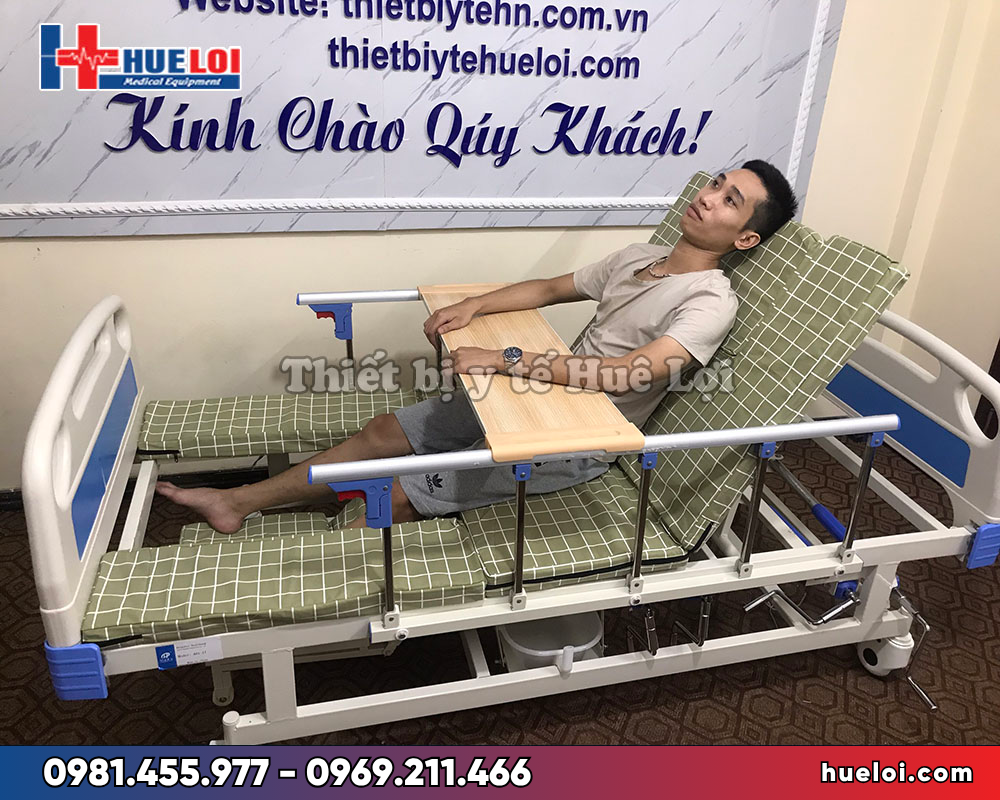 giường y tế 4 tay quay đa năng A01-II
