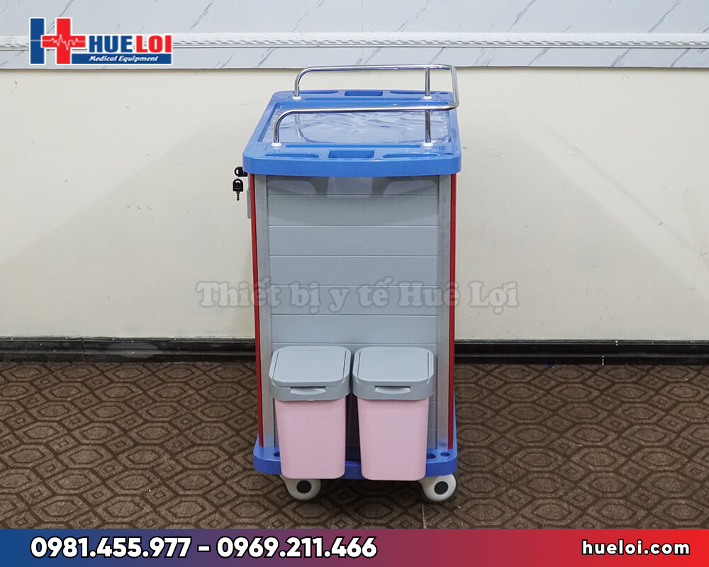 Xe tiêm cao cấp dùng trong bệnh viện HL3- mặt bên 