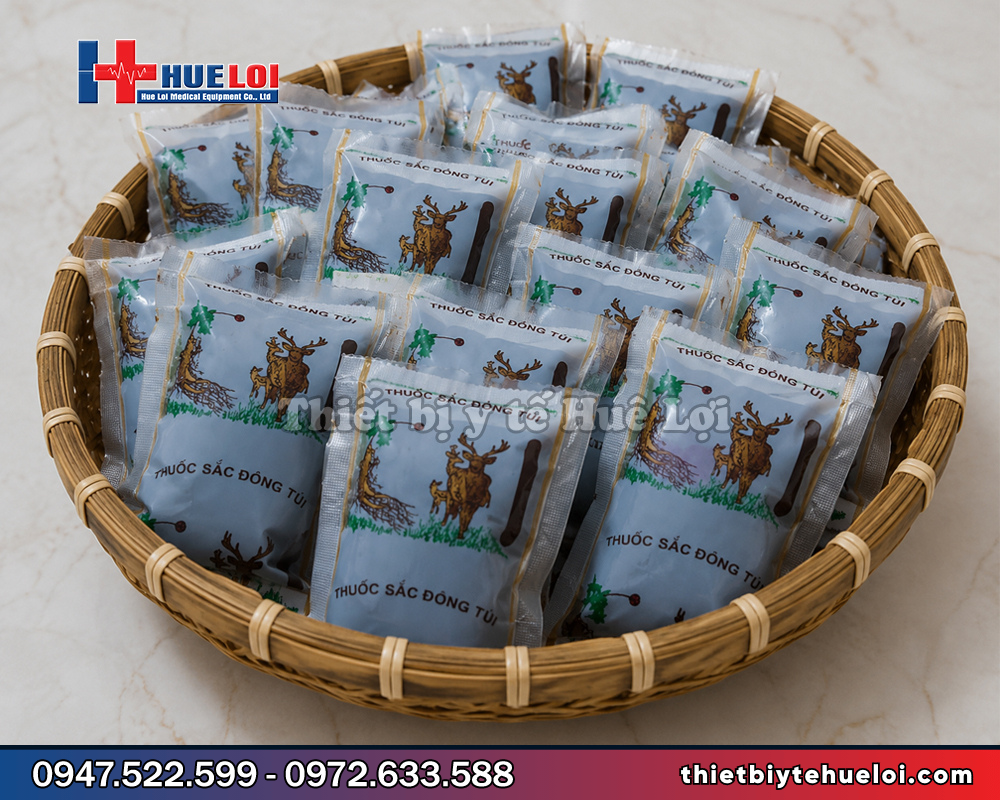 máy sắc thuốc 3 nồi đun kèm đóng túi tự động
