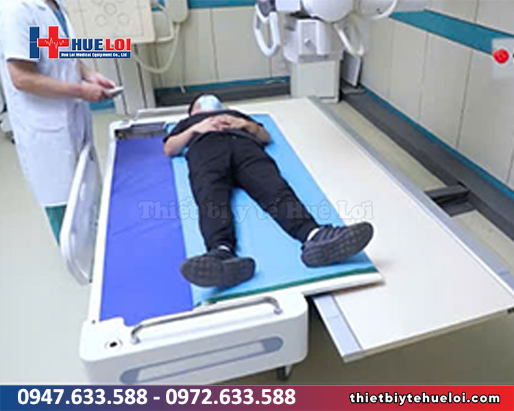 Cáng cứu thương thông minh tích hợp bàn lăn