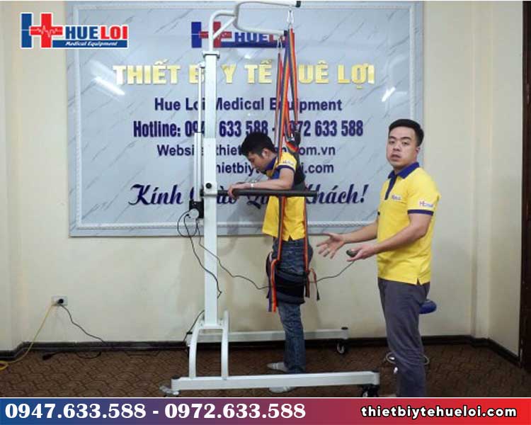 Khung tập đi bằng điện